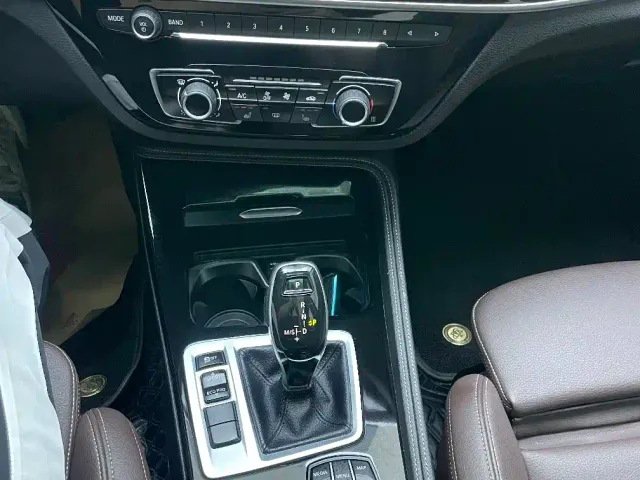 BMW 1 Series — Фото автомобиля 11