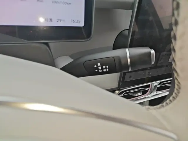 Leapmotor Leapmotor B10 2025 510 LiDAR Edition — Фото автомобиля 13