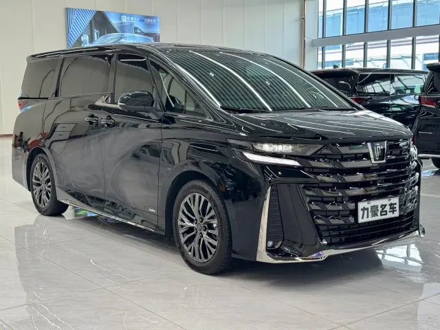 Toyota Vellfire — Фото автомобиля 3