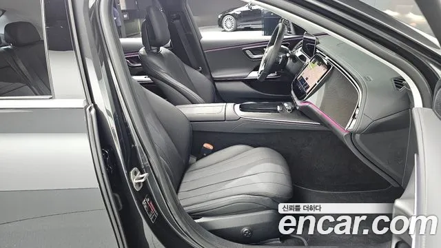 Mercedes-Benz E-Class — Фото автомобиля 26