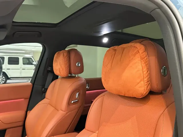Li Auto L7 — Фото автомобиля 11