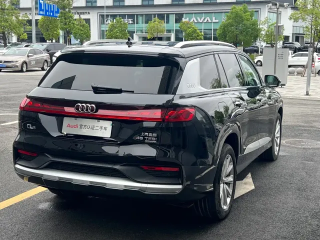 Audi Q6 — Фото автомобиля 20