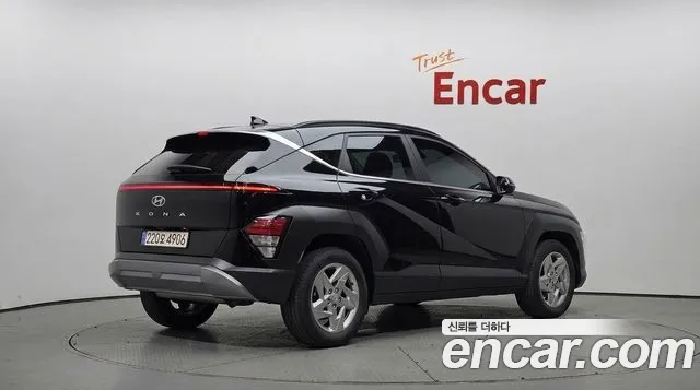 Hyundai Kona SX2 — Фото автомобиля 2