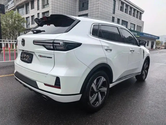 Changan CS55 Plus — Фото автомобиля 12
