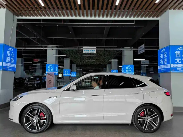 Aito M5 — Фото автомобиля 17