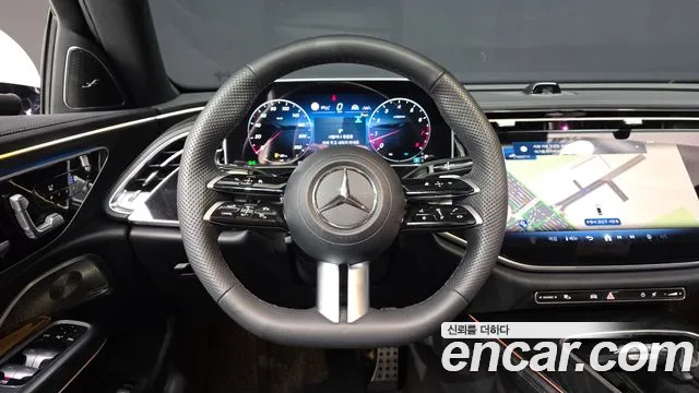 Mercedes-Benz E-Class — Фото автомобиля 14