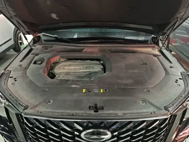 GAC Trumpchi GS8 — Фото автомобиля 19