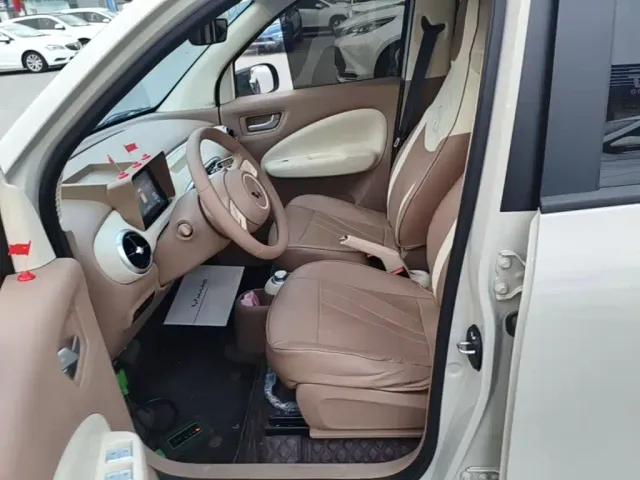 Wuling Hongguang Mini EV — Фото автомобиля 14