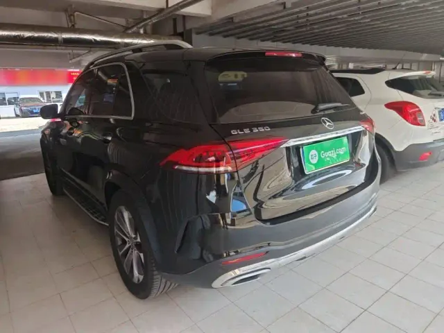 Mercedes-Benz GLE-Class — Фото автомобиля 4