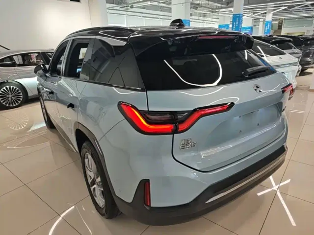 Nio ES6 — Фото автомобиля 4