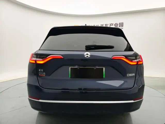 Nio ES8 — Фото автомобиля 4
