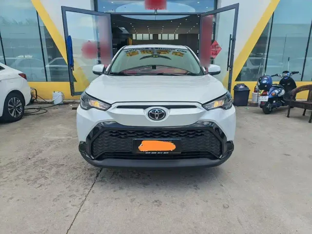Toyota Frontlander — Фото автомобиля 7