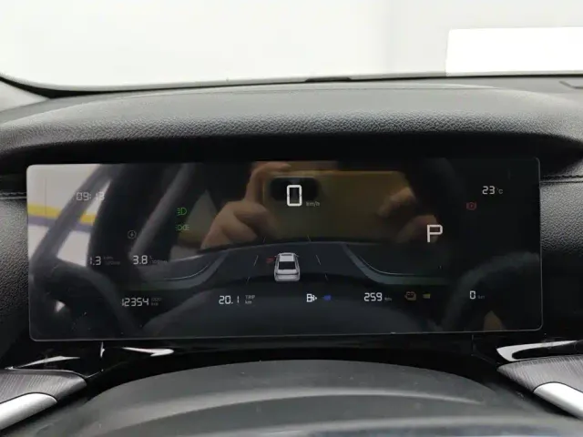 Geely Galaxy Stellar 6 — Фото автомобиля 14
