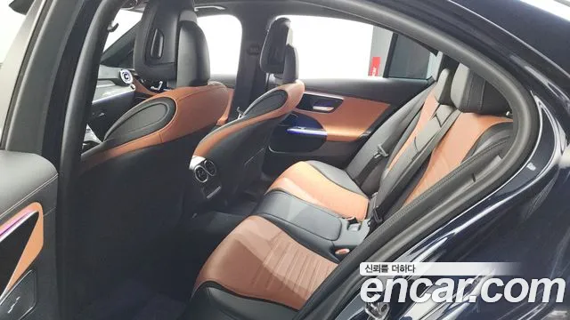 Mercedes-Benz C-Class — Фото автомобиля 19