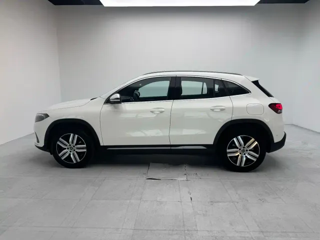 Mercedes-Benz EQA — Фото автомобиля 18
