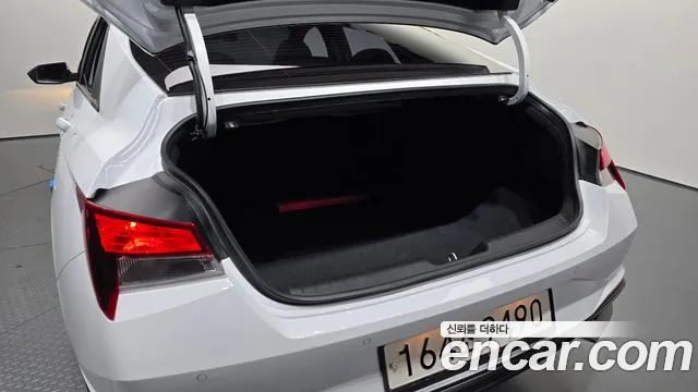 Hyundai Avante CN7 — Фото автомобиля 19