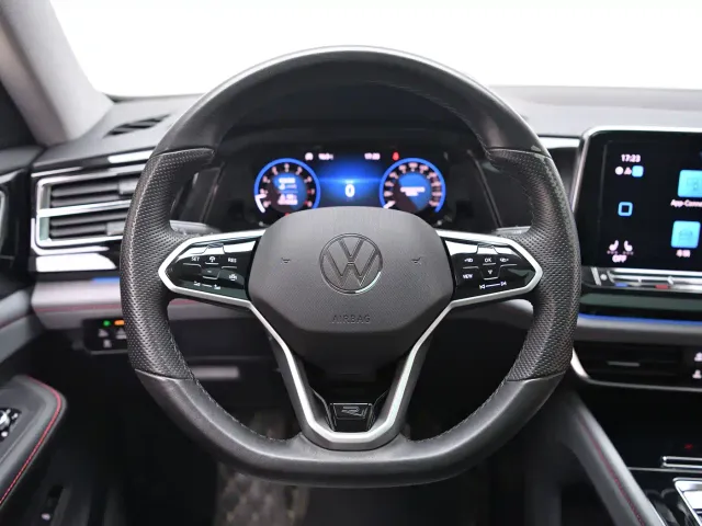 Volkswagen Teramont — Фото автомобиля 18