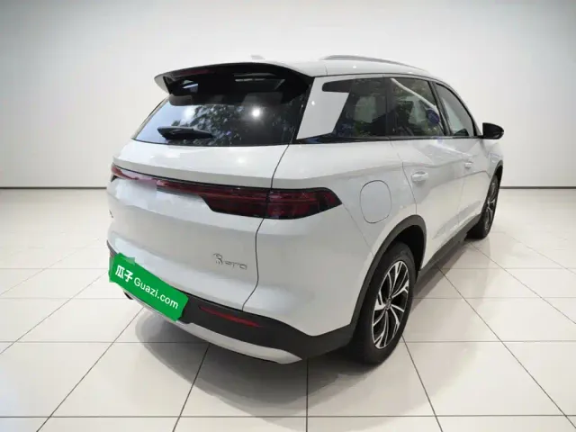 BYD Song Pro — Фото автомобиля 4