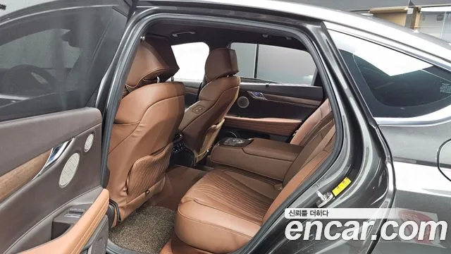 Genesis G80 Бензин 2.5 турбо AWD — Фото автомобиля 10
