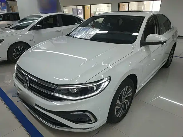 Фотография автомобиля — Volkswagen Bora