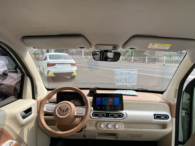 Wuling Hongguang Mini EV — Фото автомобиля 9