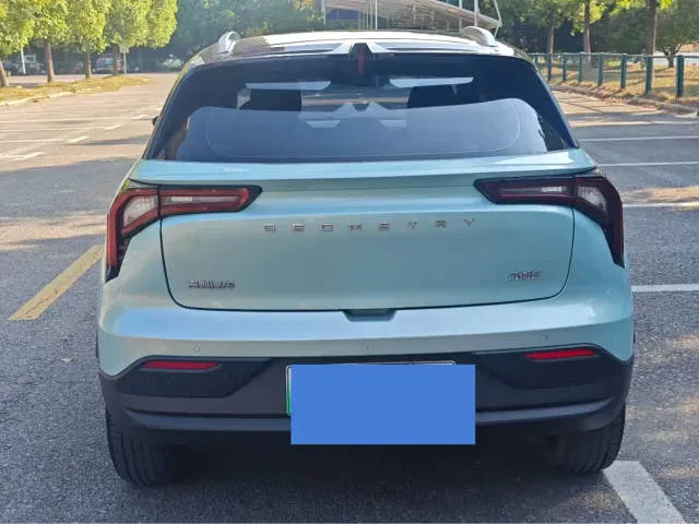 Geely Geometry E Firefly — Фото автомобиля 5