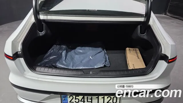 Hyundai Grandeur GN7 — Фото автомобиля 26