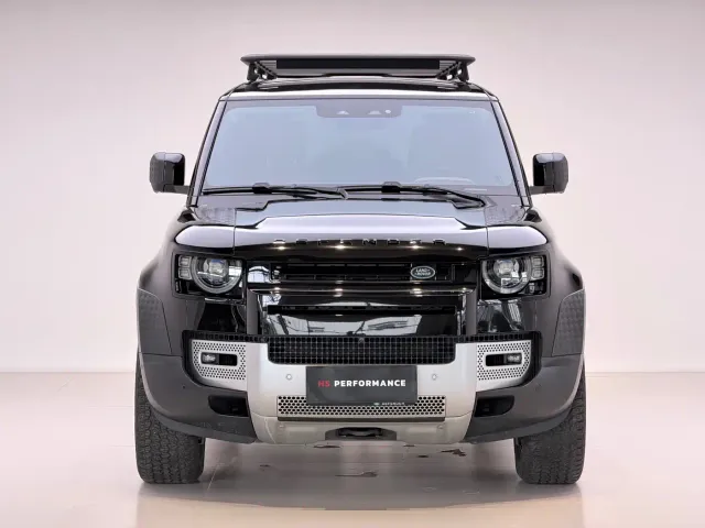 Land Rover Defender — Фото автомобиля 2