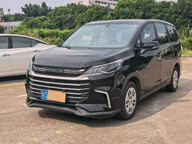 Maxus G50 — Фото автомобиля 3