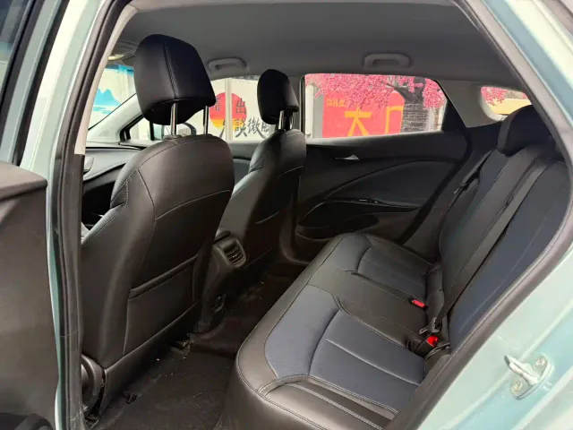 Buick Velite 6 — Фото автомобиля 5