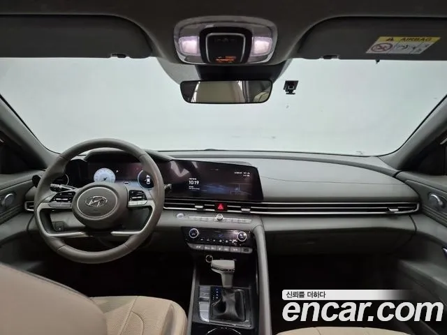 Hyundai Avante — Фото автомобиля 8