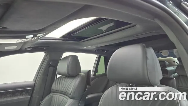 Genesis G90 Бензин 3.5 турбо AWD — Фото автомобиля 13