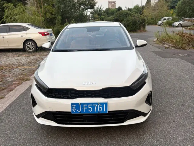 Kia K3 — Фото автомобиля 2