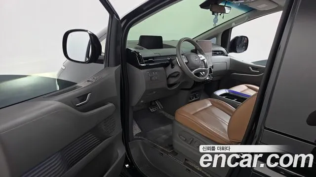 Hyundai Staria — Фото автомобиля 10