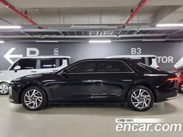 Hyundai Grandeur GN7 — Фото автомобиля 5