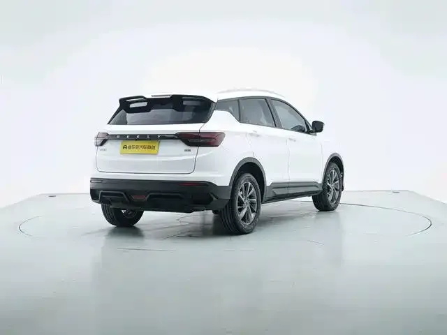 Geely Binyue — Фото автомобиля 2