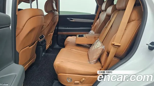 Genesis GV80 — Фото автомобиля 22