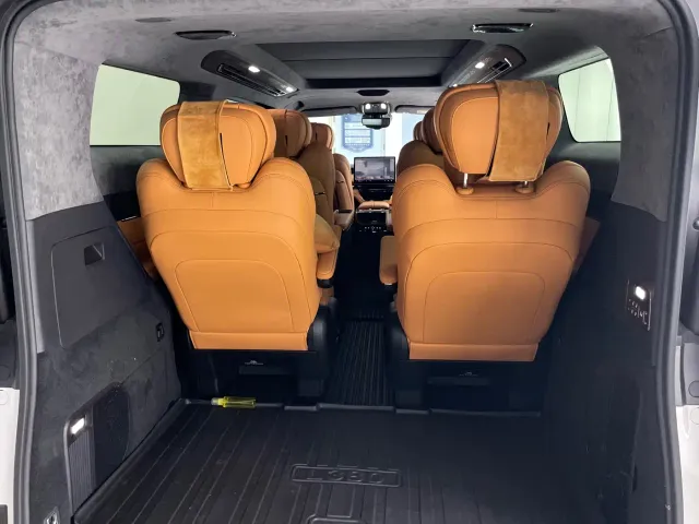 Geely Yizhen L380 — Фото автомобиля 24