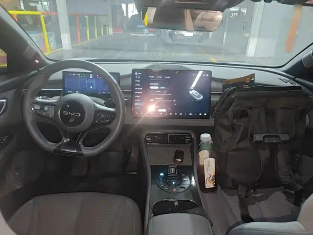 BYD Seal 06 GT — Фото автомобиля 9