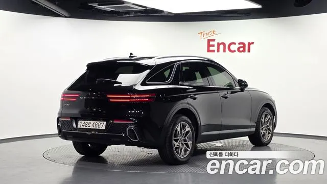 Genesis GV70 — Фото автомобиля 2