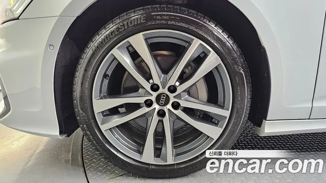 Audi A6 45 TFSI quattro Premium — Фото автомобиля 4