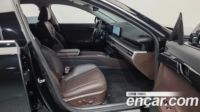 Hyundai Grandeur Grandeur (GN7) — Фото автомобиля 10
