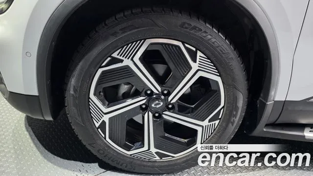 Renault-KoreaSamsung QM6 Новый QM6 2.0 LPe Première 2WD — Фото автомобиля 4