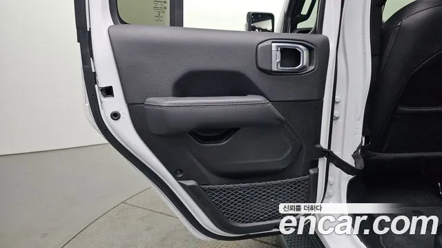 Jeep Wrangler Wrangler (JL) — Фото автомобиля 22