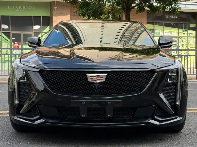 Cadillac CT5 — Фото автомобиля 2