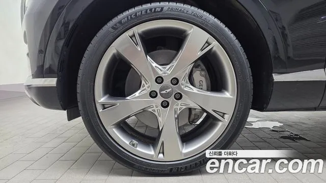 Genesis GV80 2.5T Бензин AWD — Фото автомобиля 5