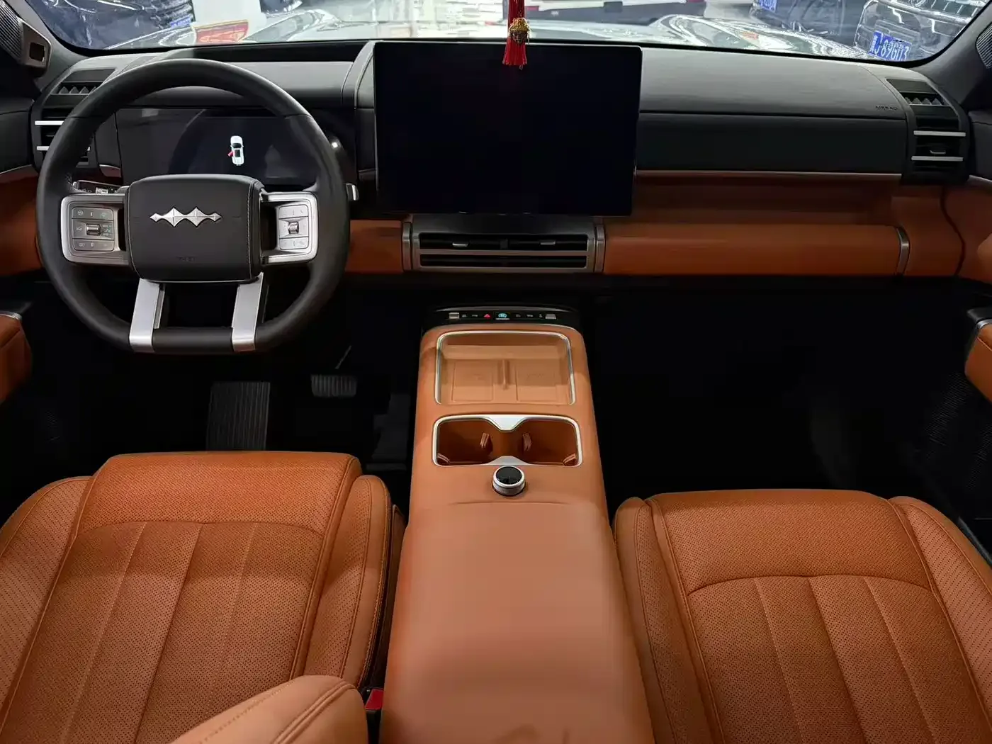 Fang Cheng Bao Titanium 7 2025 AWD Base Model — Фото автомобиля 4