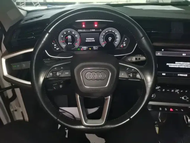 Audi Audi Q3 2022 35 TFSI Fashion Elegance — Фото автомобиля 10