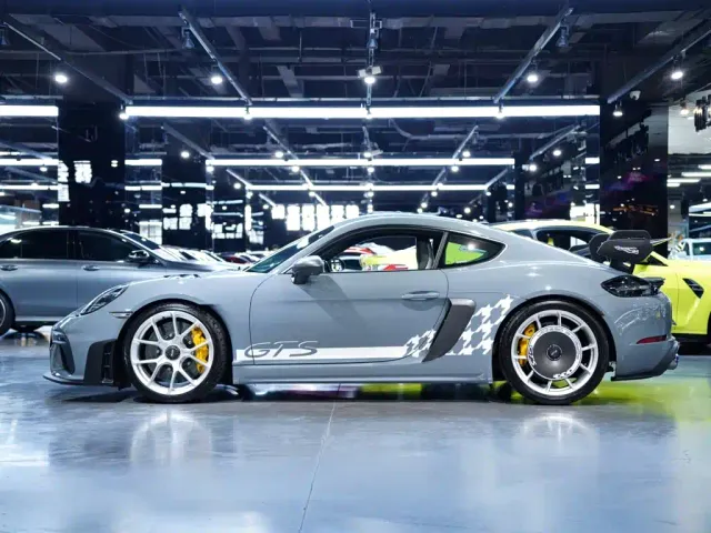 Porsche 718 — Фото автомобиля 5