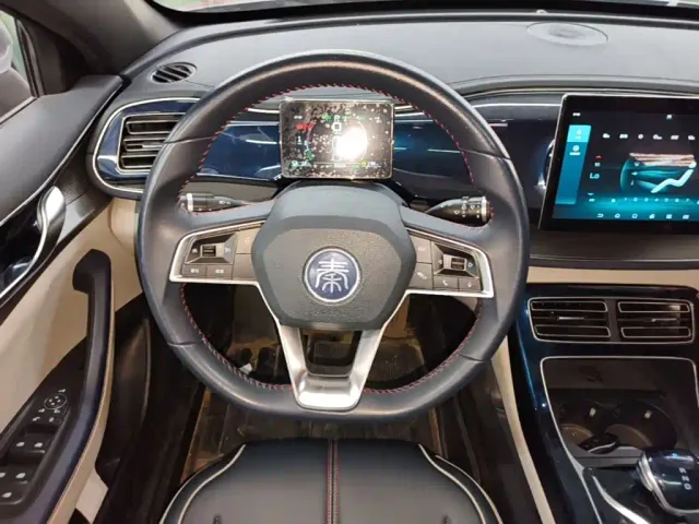 BYD Qin PLUS 2021 DM-i 55KM Flagship — Фото автомобиля 10
